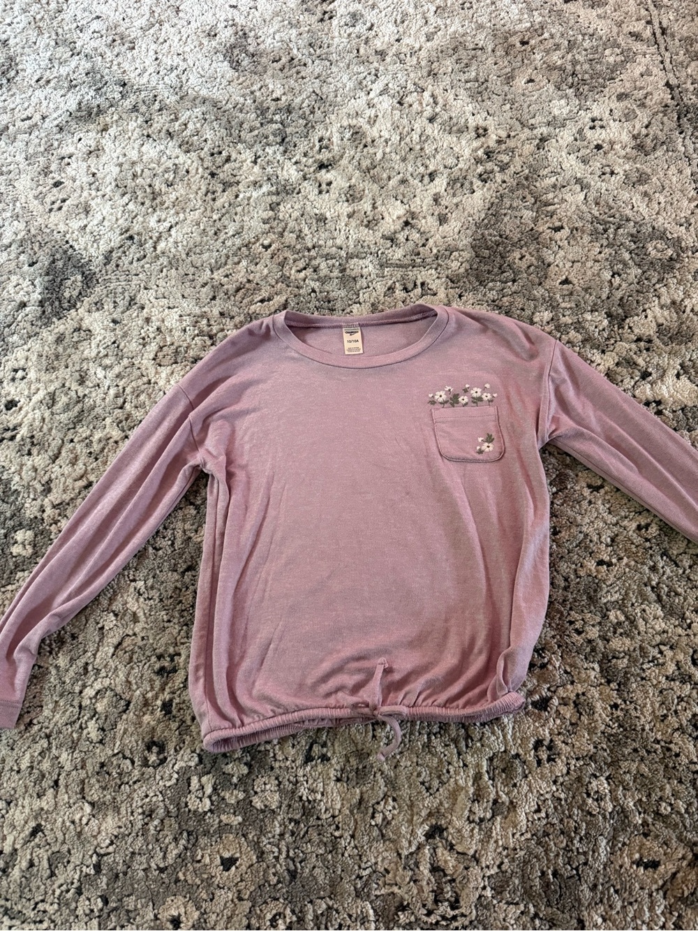 Girls' Long-Sleeve Lavender Drawstring Pocket Tee with Daisy Detail
